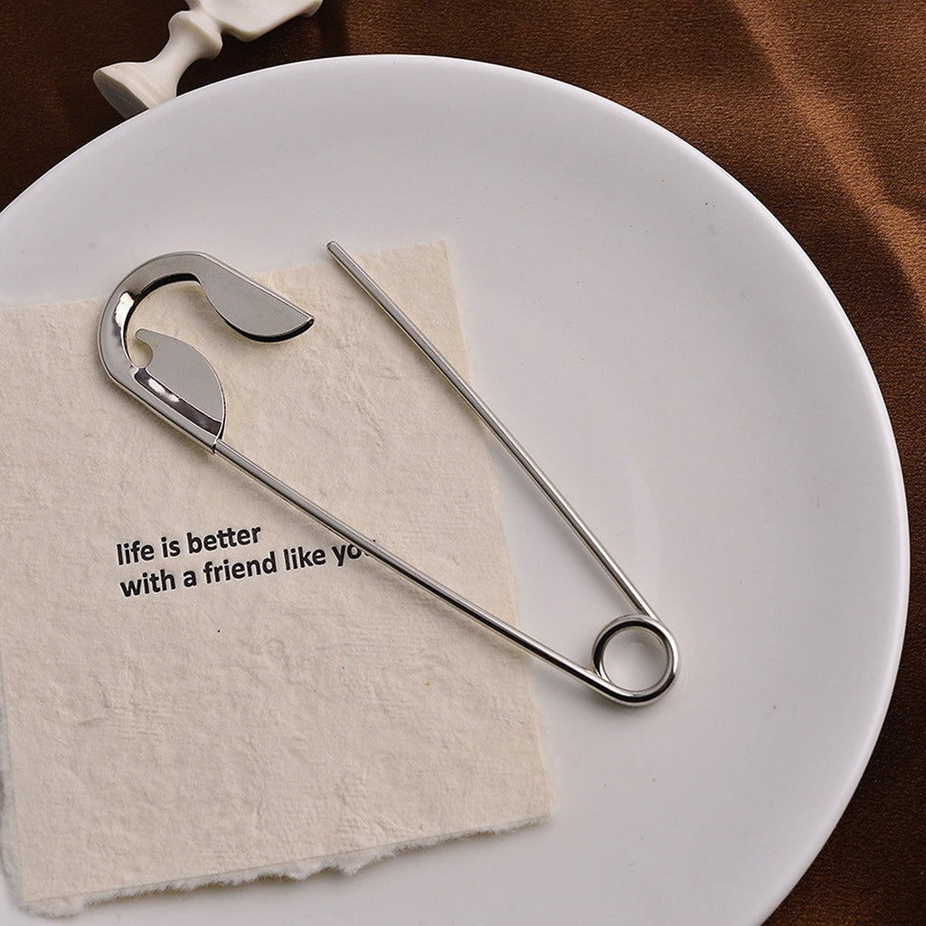 Giant Safety Pin Hair Clip — Silver — 05-flatlay-open.jpg