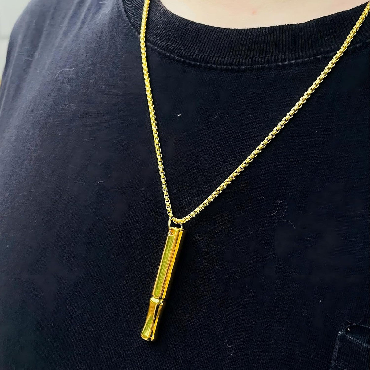 Breathing necklace — gold
